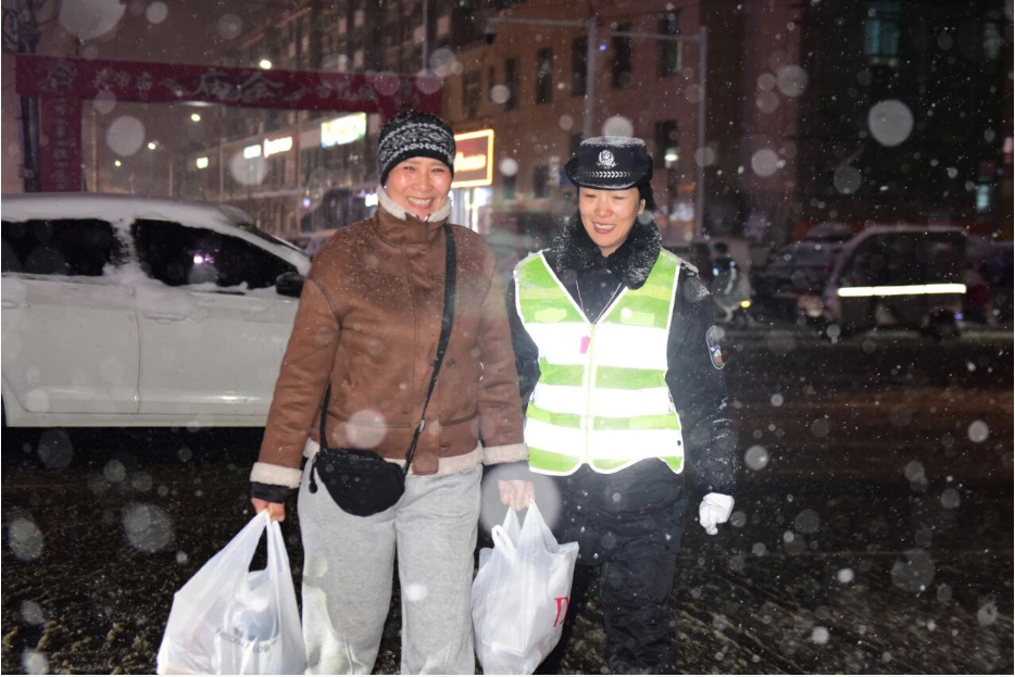 1765761399849094211.png image.png